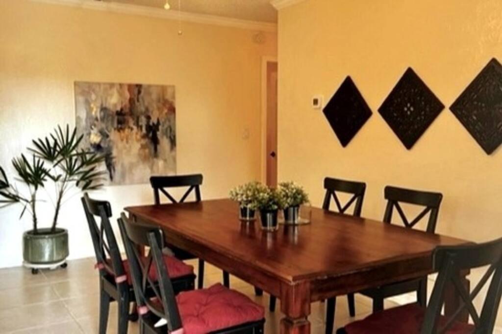 House Close To Downtown, Airport, Raymond James Stadium, And Many More Places Tampa Exterior foto