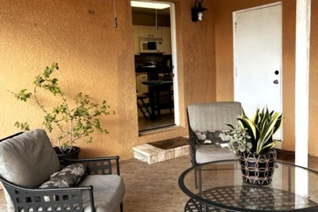House Close To Downtown, Airport, Raymond James Stadium, And Many More Places Tampa Exterior foto